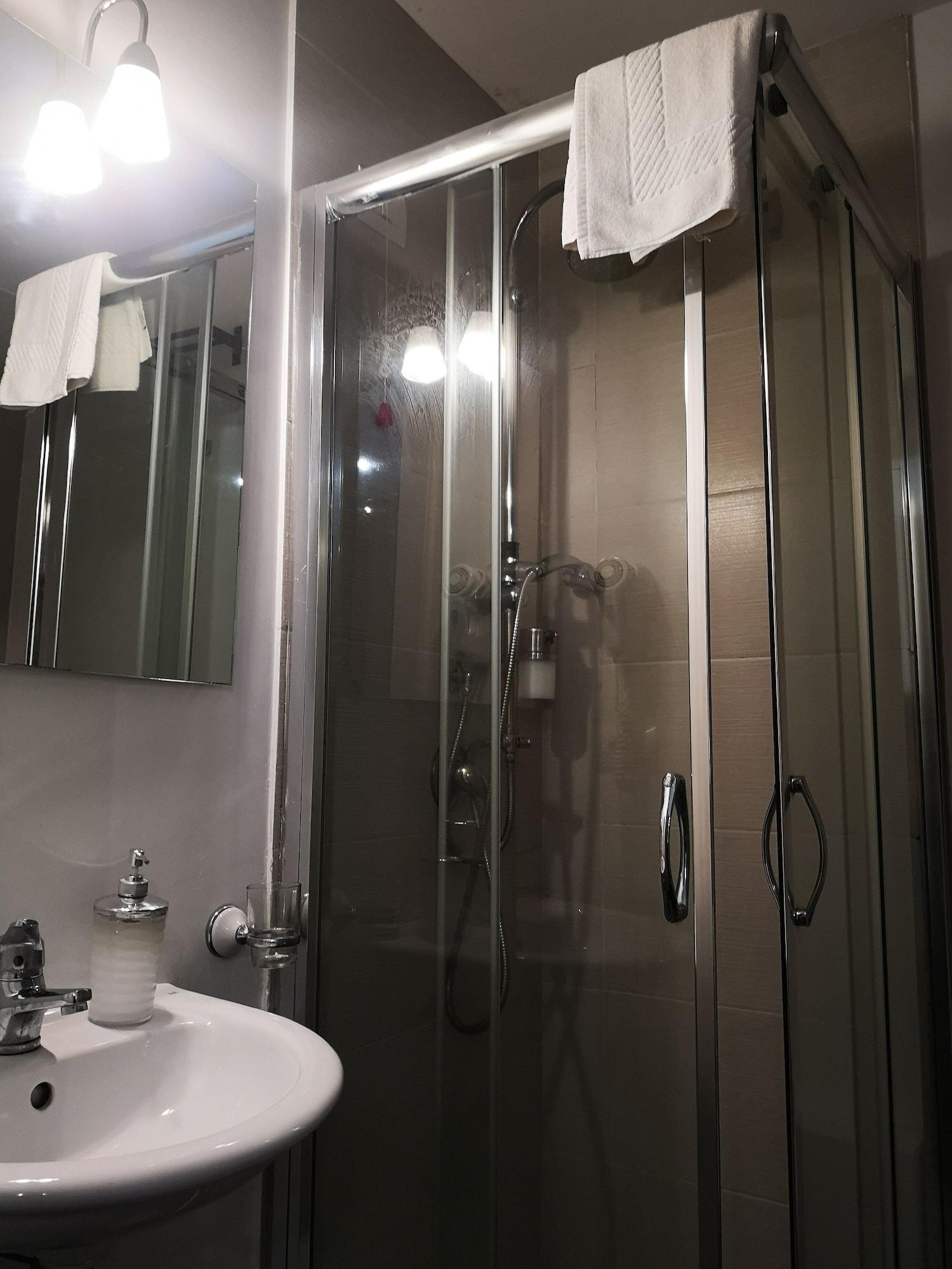 Valentino Hotel CTA