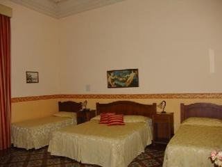 Valentino Hotel